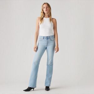 Levi’s Wedgie Bootcut Jeans 27x32.5 Light Wash Button Fly Denim A8710-0003